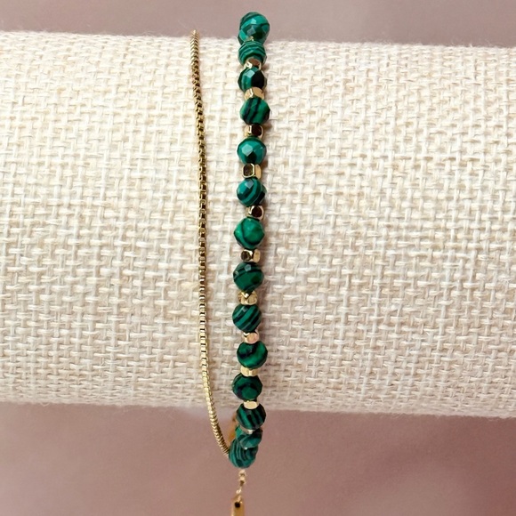 Fossil All Stacked Up Reconstituted Green Malachite Beaded Bracelet - Picture 2 of 6